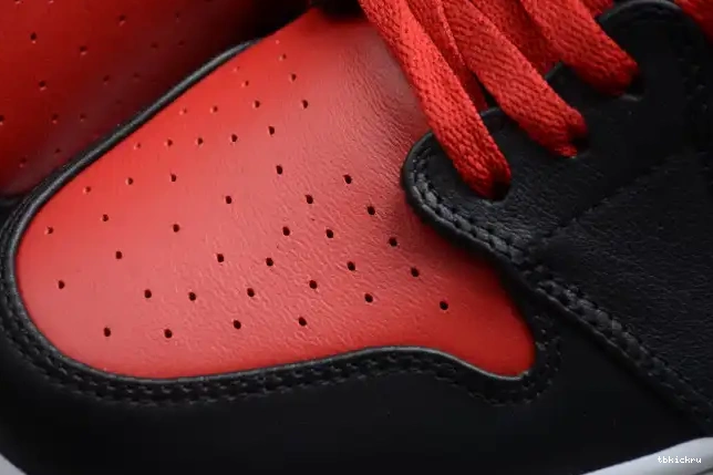 Rep TBK Air Jordan 432001-001 1 Retro Banned 0623